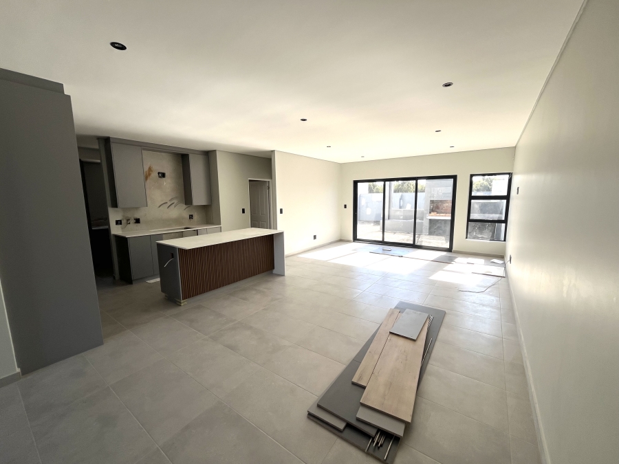 4 Bedroom Property for Sale in Sandown Western Cape